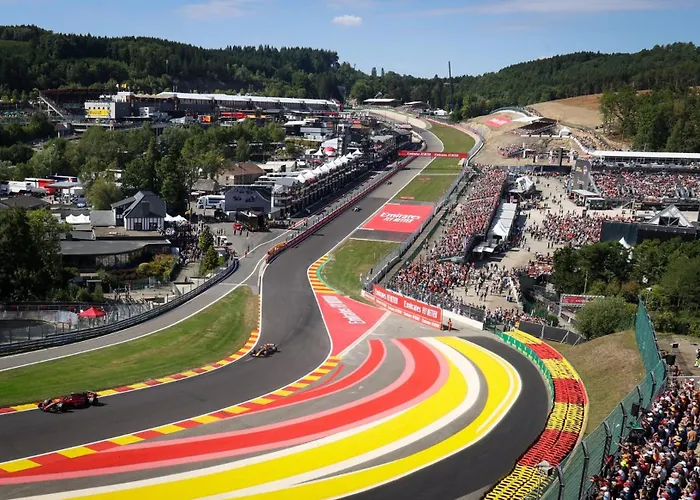 Vintage Racing 2 Bedrooms 300m From The Track Appartement Stavelot